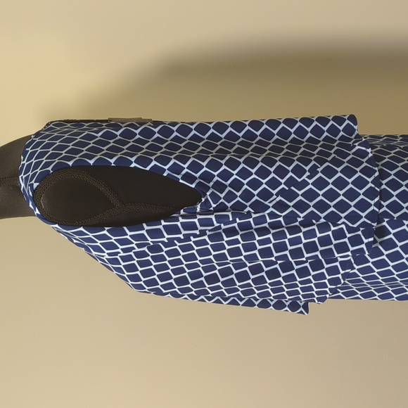 DKR Women's Stretch Blue and White Diamond Pattern Sleeveless Dress Large - Picture 5 of 14